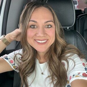 Meet your Posher, Brooke